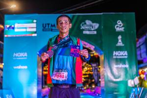 BIB: 7048
                            <button type="button" onclick="openModal(21814021)" class="btn btn-primary btn-sm float-right btn-popup" data-toggle="modal" data-target=".modal-high-quality">
                        <i class="fas fa-shopping-cart"></i> Add to Cart
                    </button>
                                            <button type="button" onclick="isThisMe(21814021, true)" class="btn btn-success btn-sm float-right btn-popup btn-isme hidden" data-toggle="tooltip" data-placement="bottom" title="นี่คือรูปของคุณใช่ไหม คลิกที่นี่เพื่อเอาเข้าอัลบั้ม">
                        <i class="fas fa-plus"></i> Add to album
                    </button>
                    <button type="button" onclick="isThisMe(21814021, false)" class="btn btn-warning btn-sm float-right btn-popup btn-isnotme hidden">
                        <i class="fas fa-ban"></i> Remove from album
                    </button>